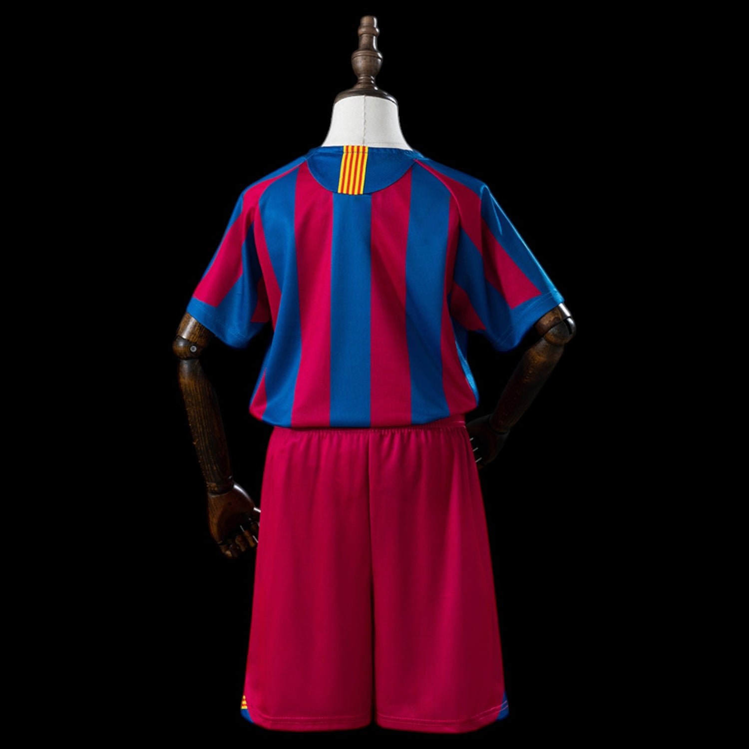 Barcelone Maillot Rétro 05/06 - Enfant