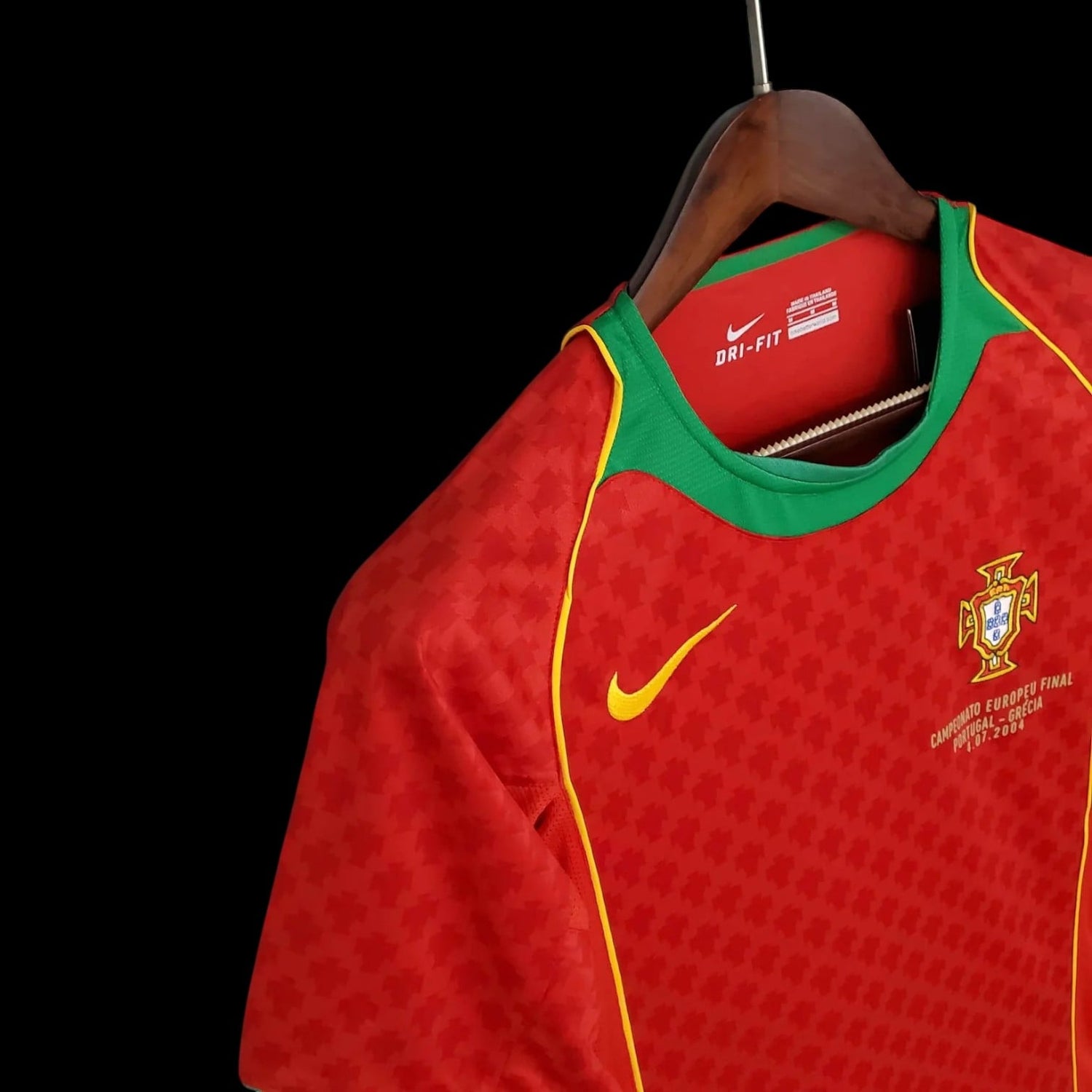 Portugal Maillot Domicile Rétro 2004