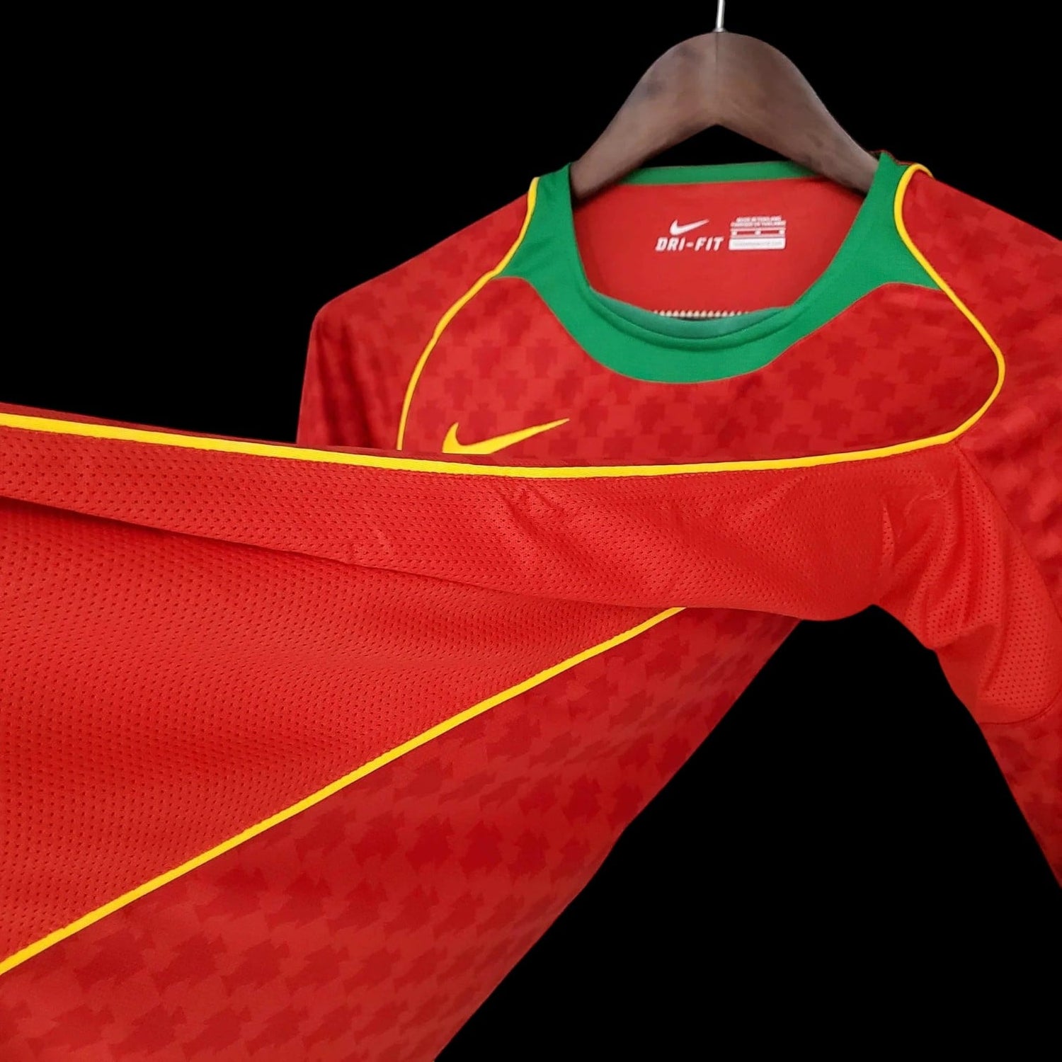 Portugal Maillot Domicile Rétro 2004